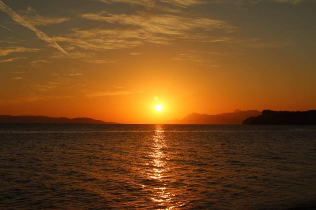 Zalazak sunca nad morem